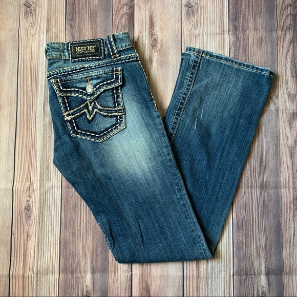 Miss Me Embroidered Denim Jeans Size 31 - Picture 1 of 4